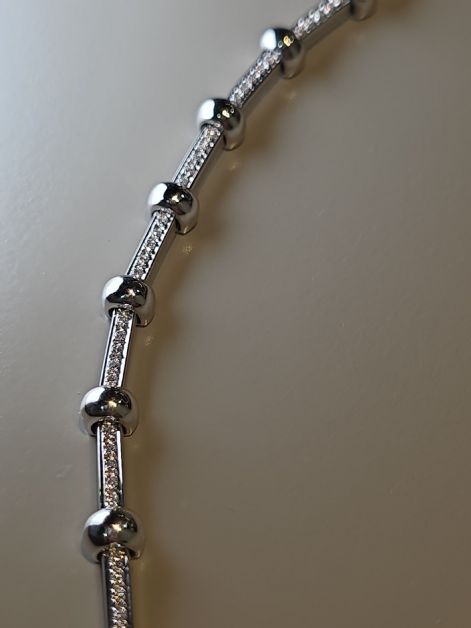 Pulseira Bast�es Cravejados